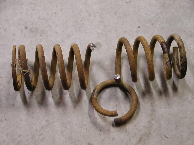 Quick Spring Removal Question Team Chevelle